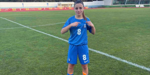 Η Τζουμερκιώτη "έλαμψε" με την Εθνική Κ15