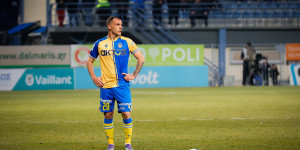 Ιστορικό ορόσημο με τα "κιτρινομπλέ" για τον Καλτσά