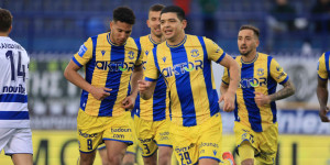 Να κλείσει με θετικό πρόσημο