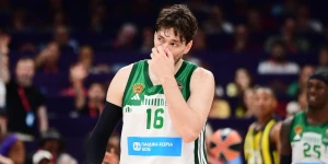 Ο Παναθηναϊκός πάλεψε στο τέλος, αλλά παραδίδει το στέμμα – Η Φενέρ στον τελικό