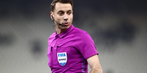 Ο Αρκάς Βεργέτης σφυρίζει αγώνα Conference League