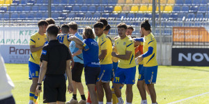 Ο Σιμόνι και οι υπόλοιποι